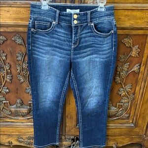 BKE Gabby Curvy Fit High Rise Cropped Jeans Size 27